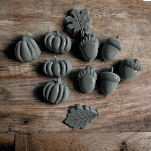 Hand Crafted Fall Soap - Picture 5 of 5